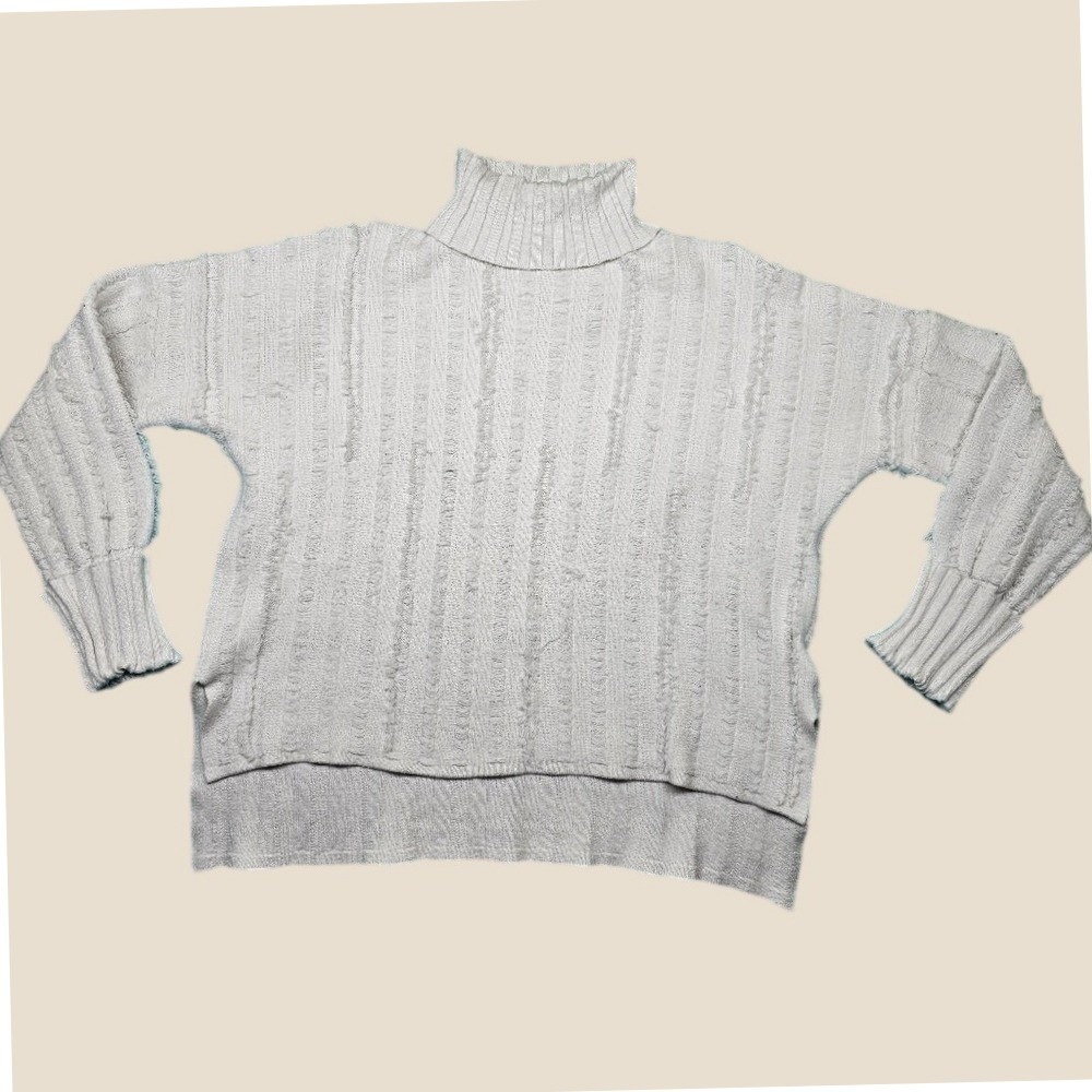 Gilli Womens Gray Eyelash Knit Turtleneck Sweater OT5364 Size M Relaxed Fit